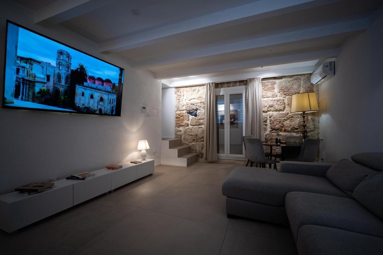 Santateresa19 Suite & Spa Palermo Exterior photo